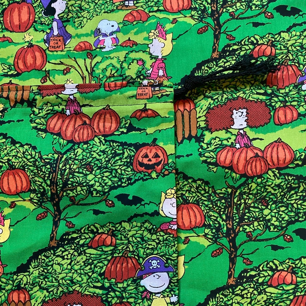 Large Handmade Peanuts Drawstring Bag - Picture 2 of 2